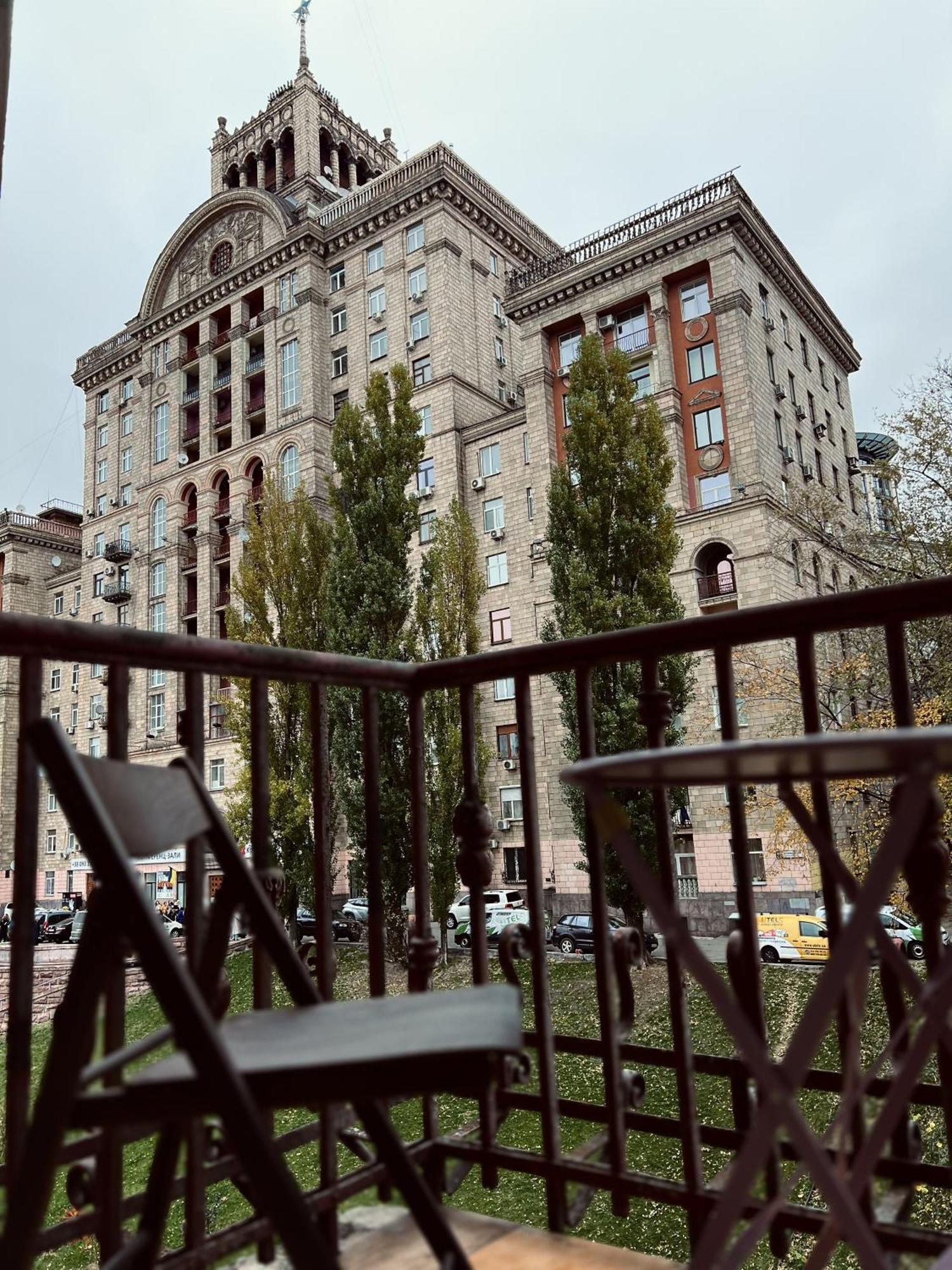 Kyiv Khreschatyk 27 Apartment Екстер'єр фото